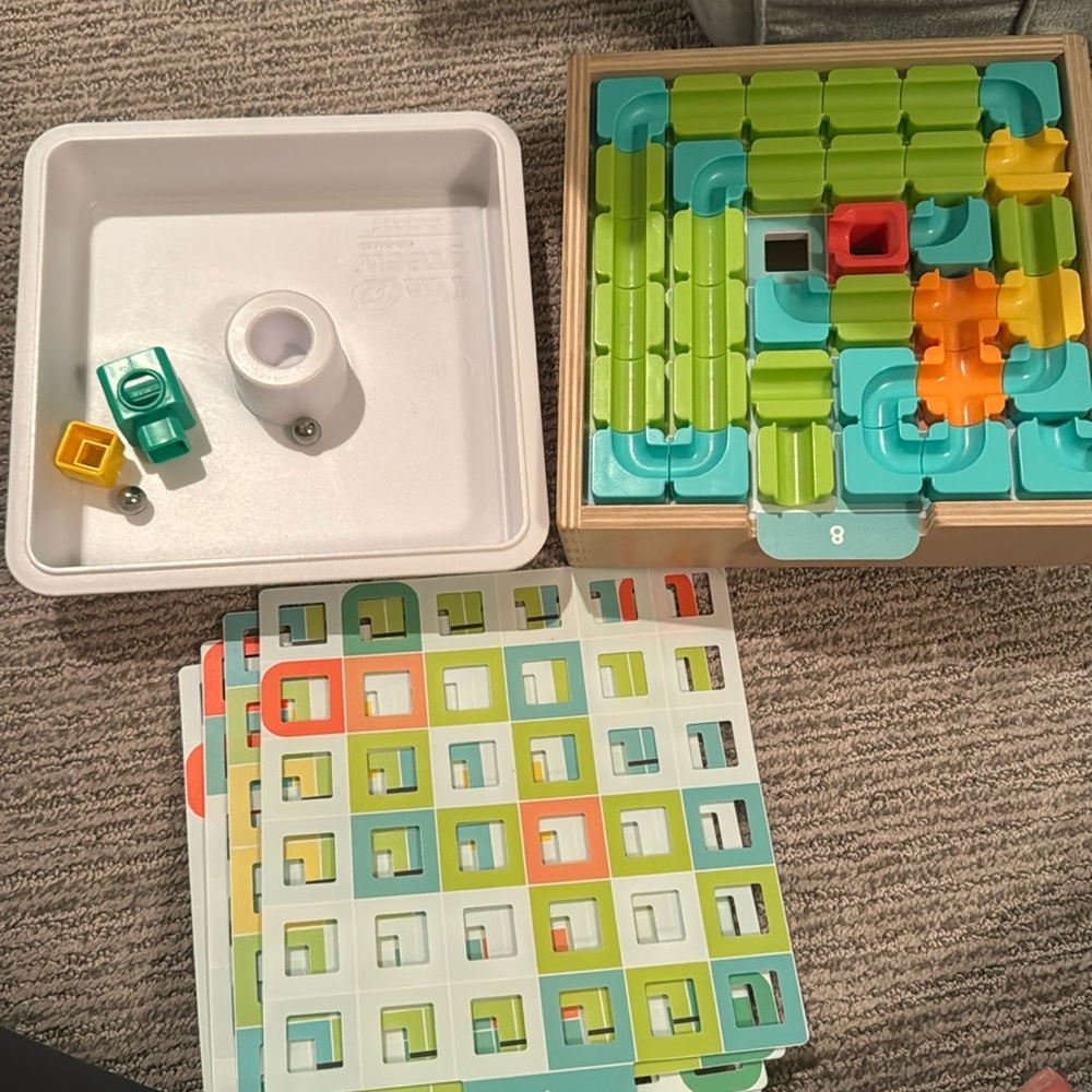 Lovevery Path Builder Marble Maze